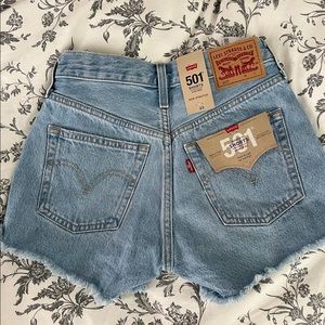 501 high rise levi shorts